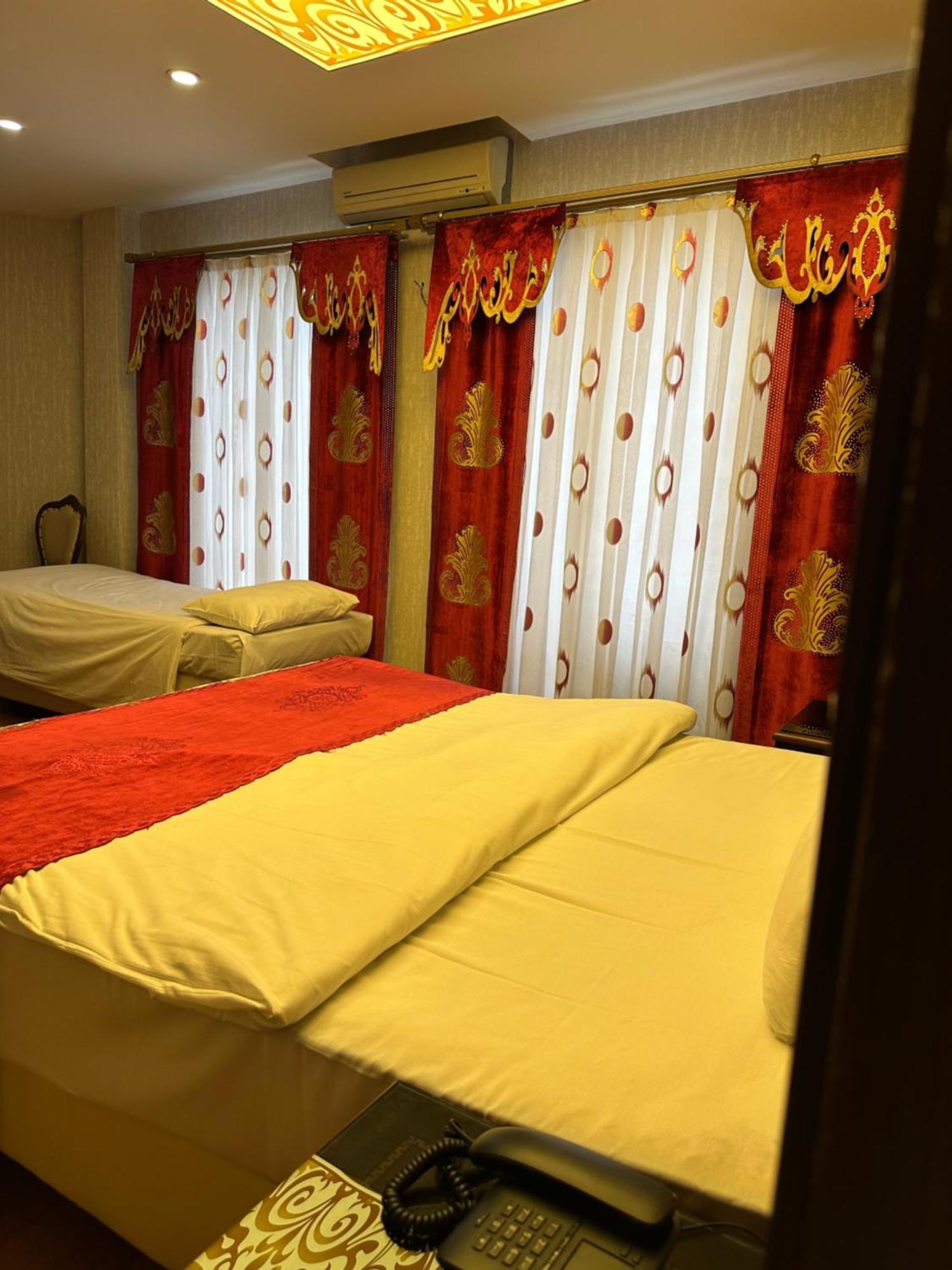 Napolyon Hotel อิสตันบูล ภายนอก รูปภาพ