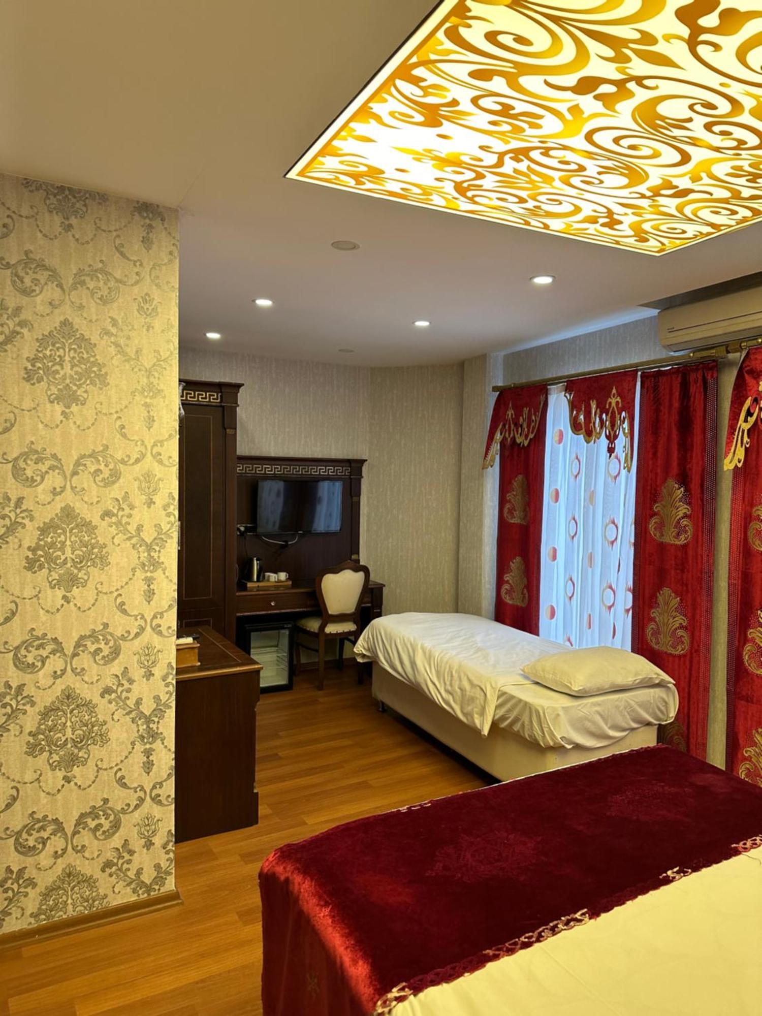 Napolyon Hotel อิสตันบูล ภายนอก รูปภาพ